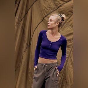 FP Movement Bail Out Long Sleeve Layer in Dark Amethyst. Size M-L. NWT!